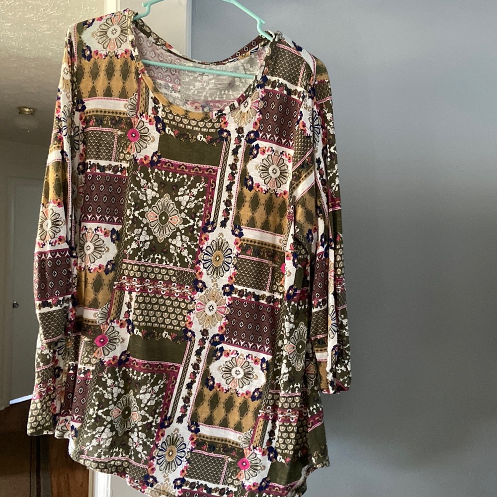 Long sleeved blouse